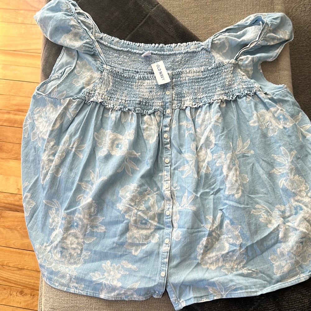 Floral Chambray Blouse